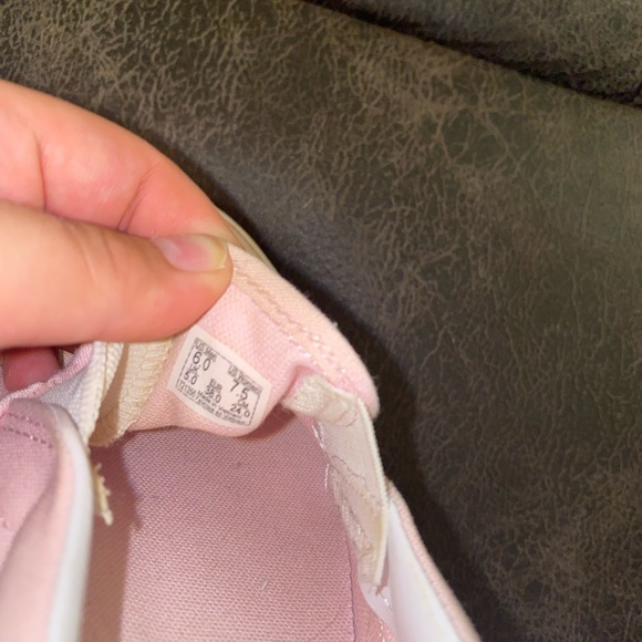 Pink Vans - Picture 4 of 6